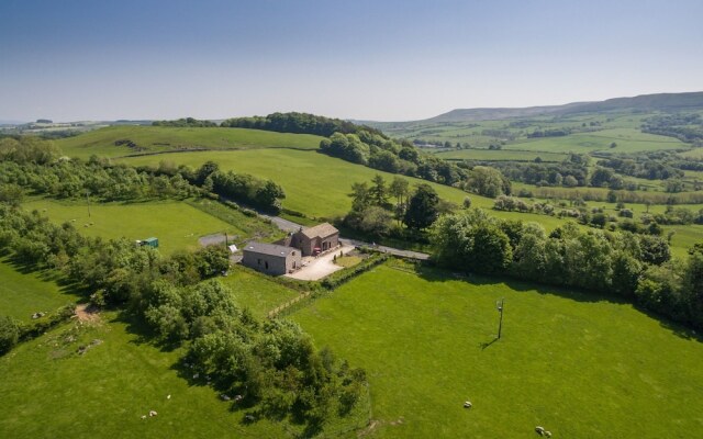 Clerk Laithe Lodge