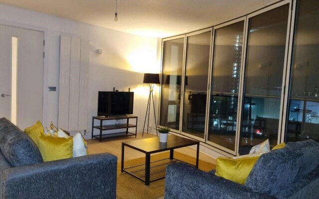 2BD Flat - Stunning Views of Manchester Skyline