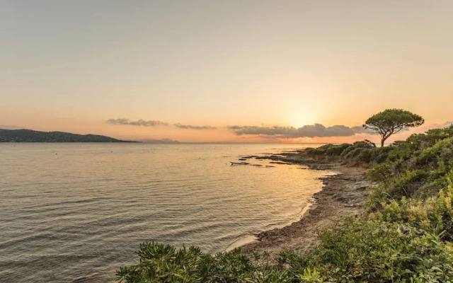 Air-conditioned Studio in Sainte Maxime