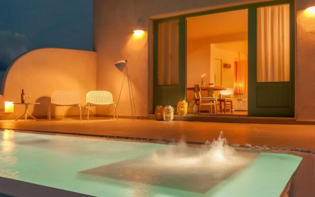 Neptune Luxury Spa Suites