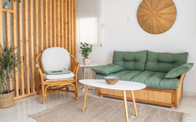 Pissouri bay studio