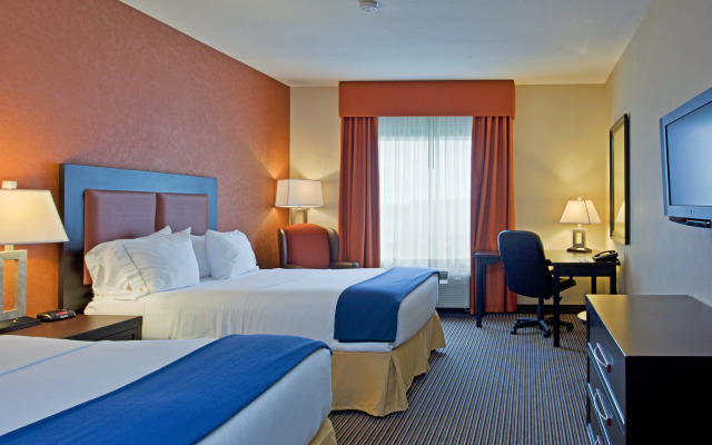 Holiday Inn Express Airport-Calgary, an IHG Hotel