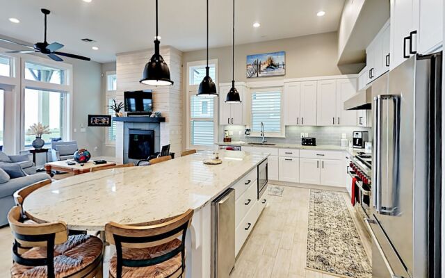 132 Reserve - 3 Br Home