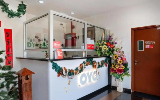 OYO 614 D'PINETREES Hotel