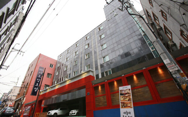hotelImage
