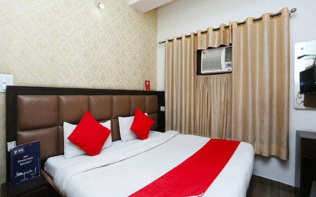 OYO 26156 Comfort Inn