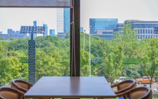 Wuhan Howard Johnson Optics Valley Hotel