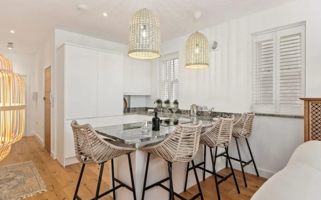 Ultra Marine - Large Roof Terrace Sea Views