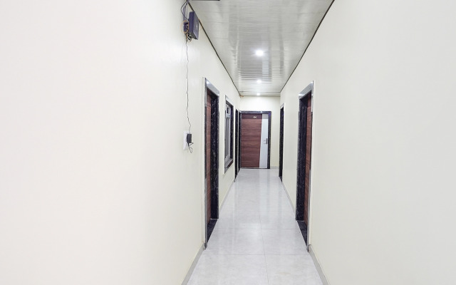FabHotel Rajdhani