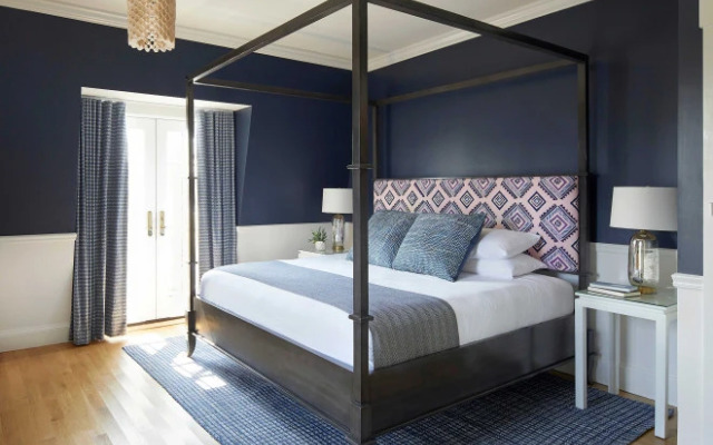 The Christopher, The Edgartown Collection