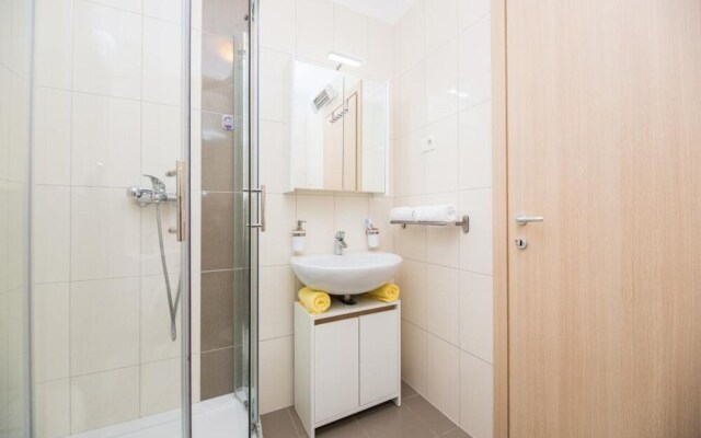 Bosiljka-comfortable and Modern - A1