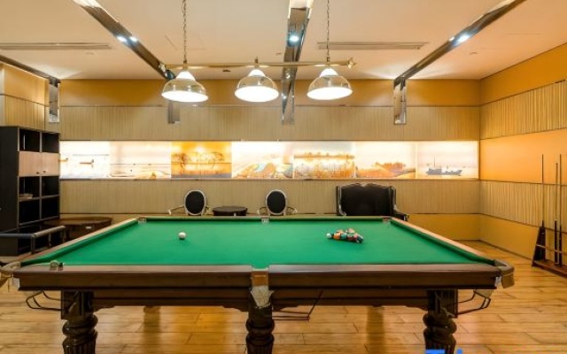 Lanqiao Hotel (Zhengzhou University South Campus Greentown Plaza Subway Station) – Entertainment – Zhengzhou