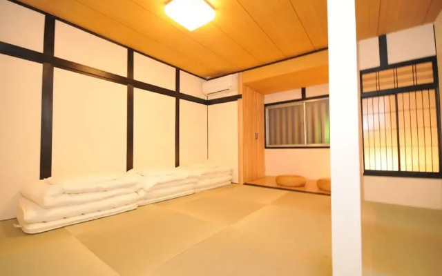 Condominium House in Osaka Miyakojima
