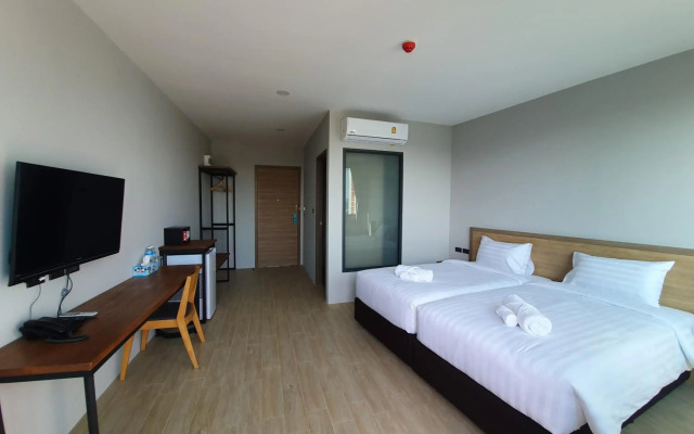 Atom Phuket Hotel
