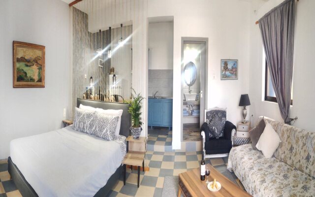 Panorama Studios & Apartments