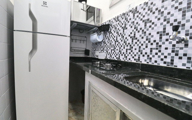 1qto a 73m Da Praia de Copacabana | Pi 7/1011