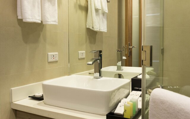 Valero Grand Suites by Swiss-Belhotel Makati