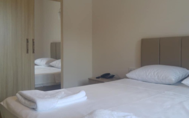 Deniz Otel