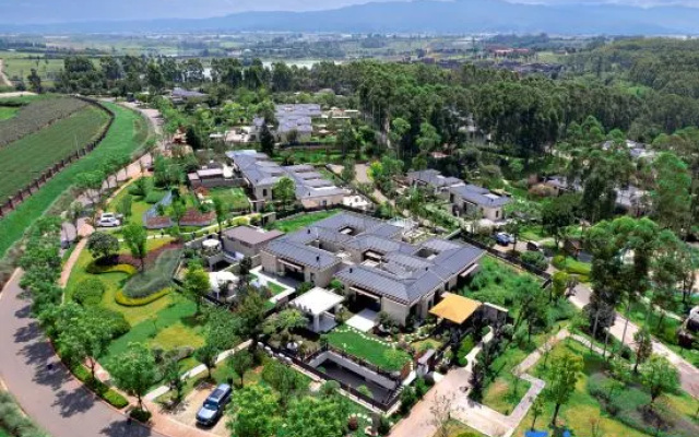 Mile Mukangyuan Homestay (Dongfengyun Scenic Area Starry Sky Art Museum) – Outside – Mile