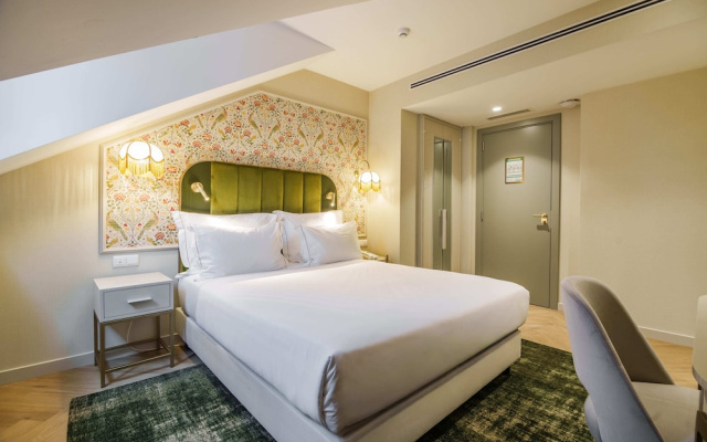 Olympia Lis Boutique Hotel