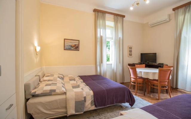 Apartments Rezine