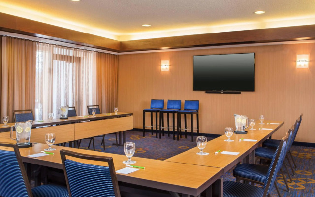 Courtyard by Marriott Hartford Manchester