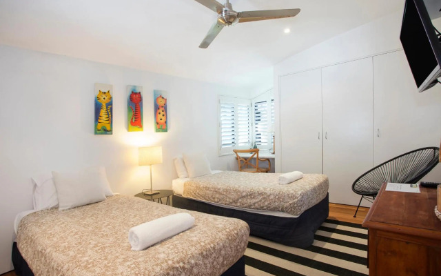 Beachside, family, pet-friendly in Sunshine Beach