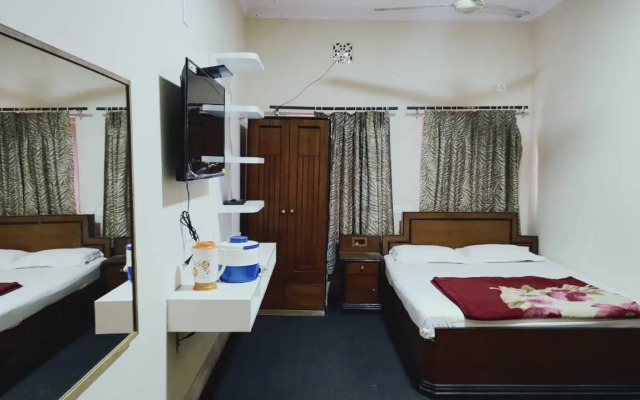 Hotel Dolphin