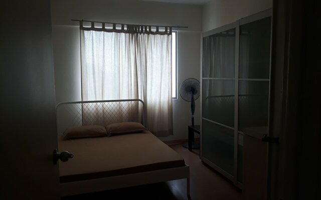 1 Room Apartment Vista Pinggiran- Equine