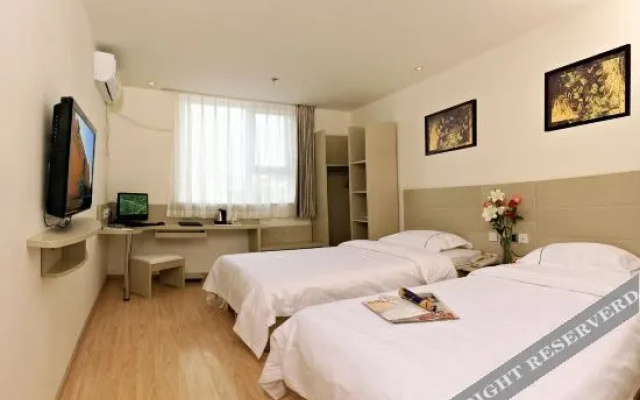Super 8 Hotel (Beijing Bird's Nest Wukuang Building) – Guest Rooms – Beijing