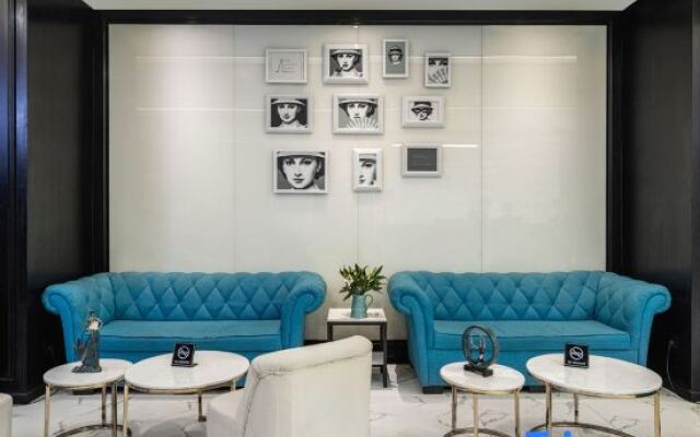 Xana Hotelle·Xining Dashizi Central Square