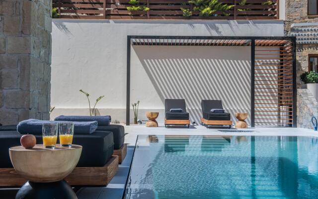 Alpha House in Crete