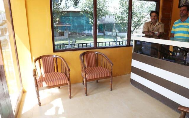 Hotel Royal Residency
