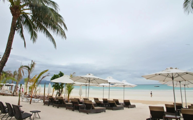 Two Seasons Boracay Resort