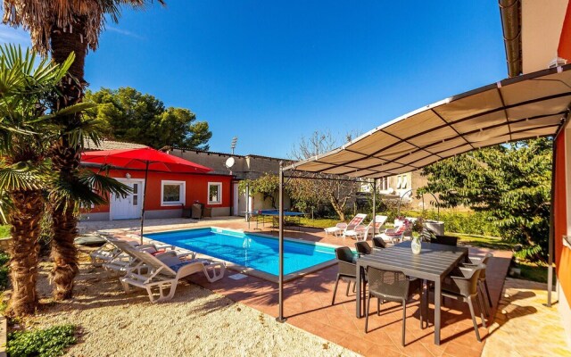 Nice Home in Pula With Wifi and 4 Bedrooms