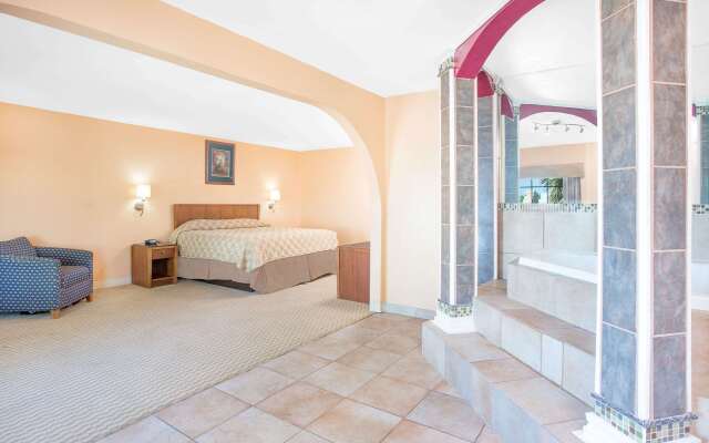 Super 8 by Wyndham San Angelo