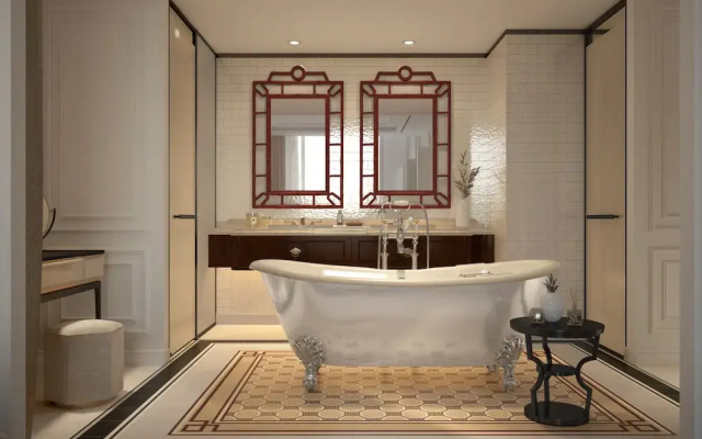 Grand Royal Riverside Hue, Fusion Collection