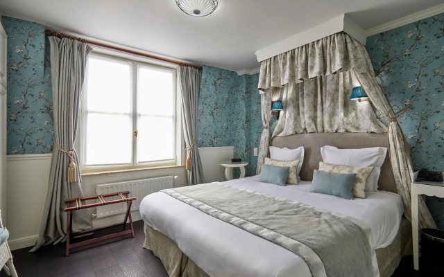 The Pand Hotel
