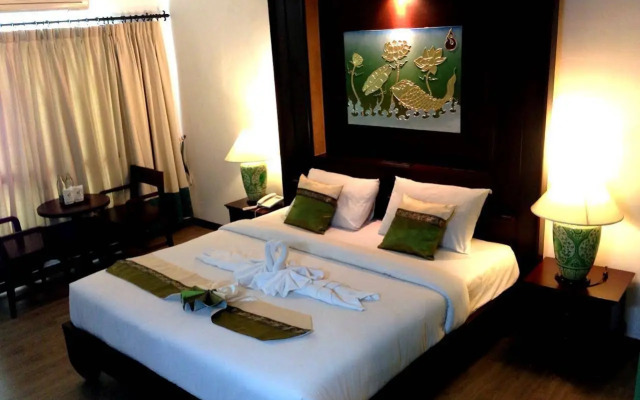Chour Palace Hotel