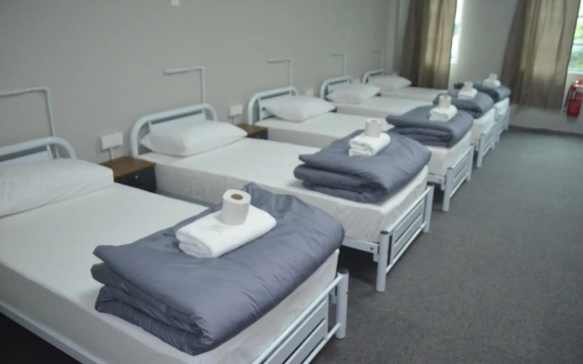 SPOT ON 89751 Bed Station Guest House - Hostel