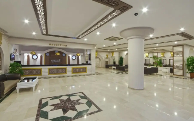 07 Group Hotel