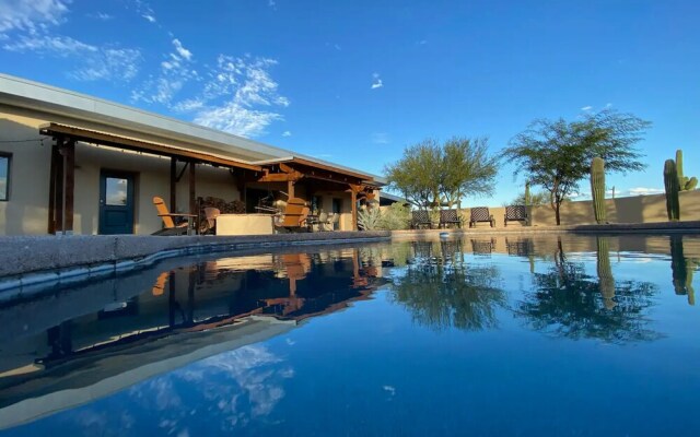 La Puerta Azul- Stunning Desert Retreat; Pool/Spa