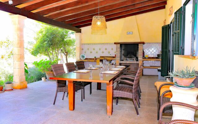Villa Son Rossinyol, Sineu 128
