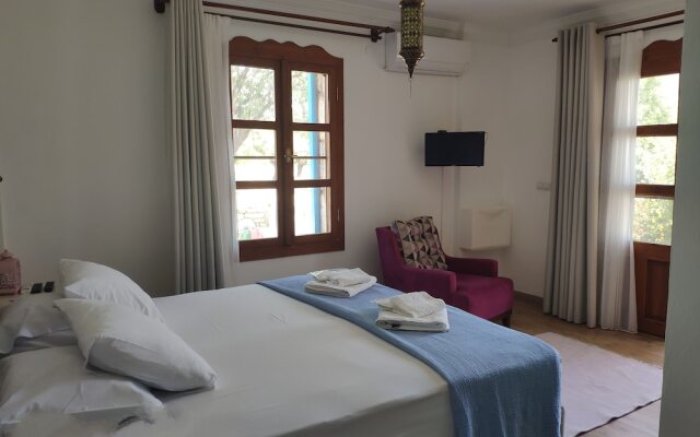 Kabuk Ev Hotel