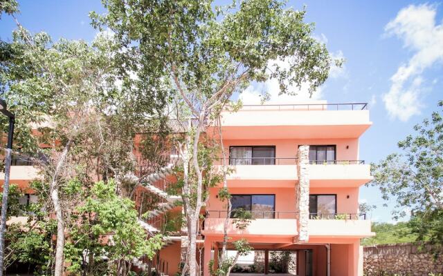 Private & Exclusive Apt Garden pool