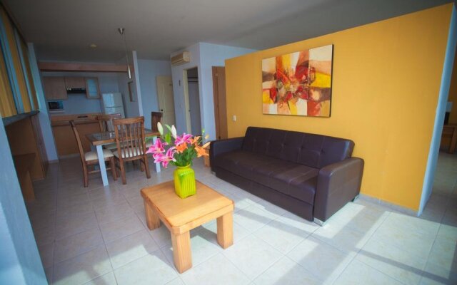 Banderas Suites