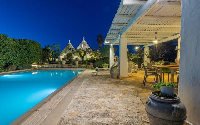 Trullo Patricia Pool