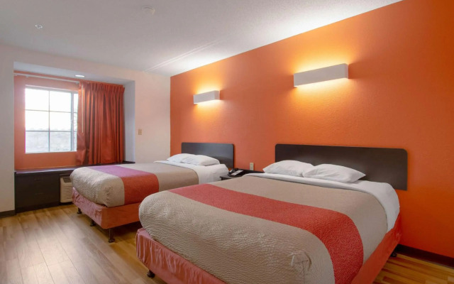 Motel 6 El Paso, TX - Southeast