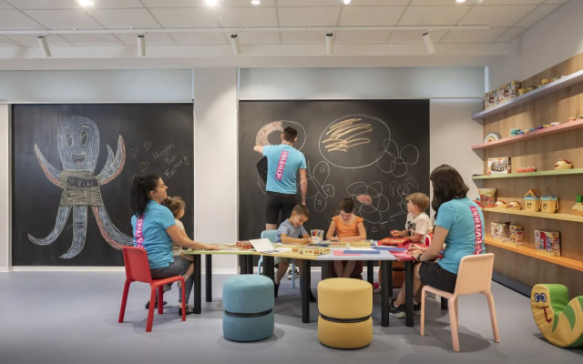 Aminess Vival Maestral Hotel