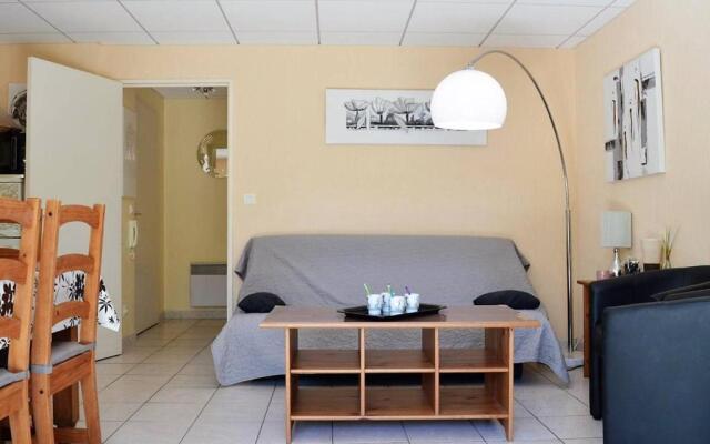 Appartement Le Lavandou, 4 pièces, 6 personnes - FR-1-251-56